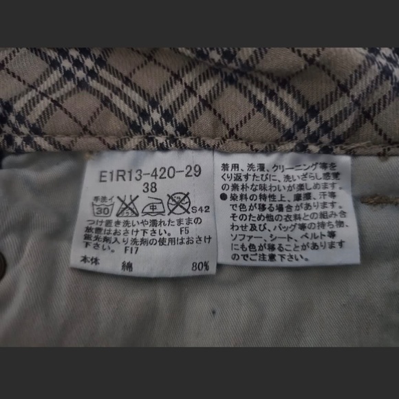 Authentic Burberry denim shorts size 38 - Picture 4 of 11